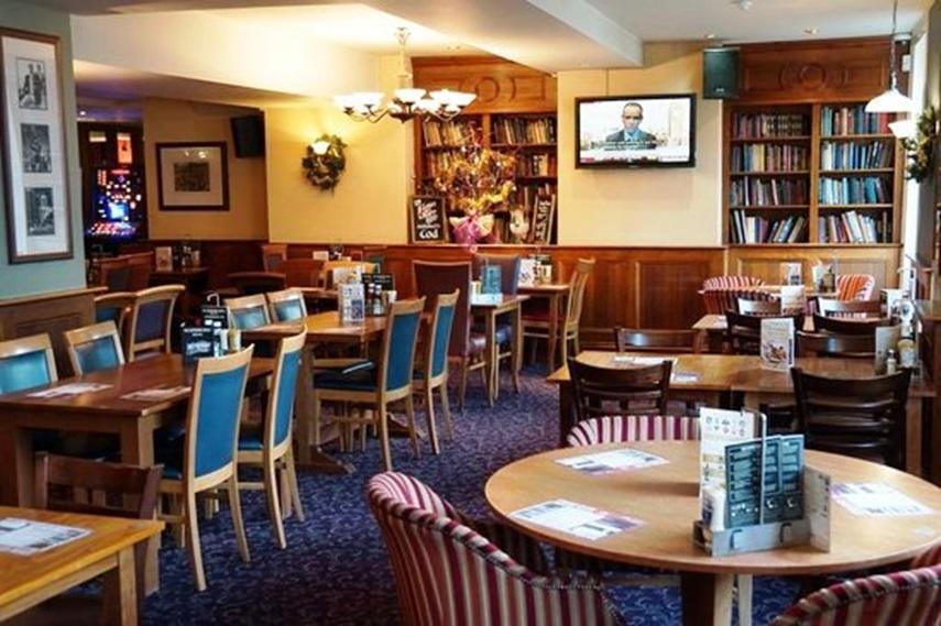 The Catherine Wheel Wetherspoon Hotel Henley-on-Thames Eksteriør billede