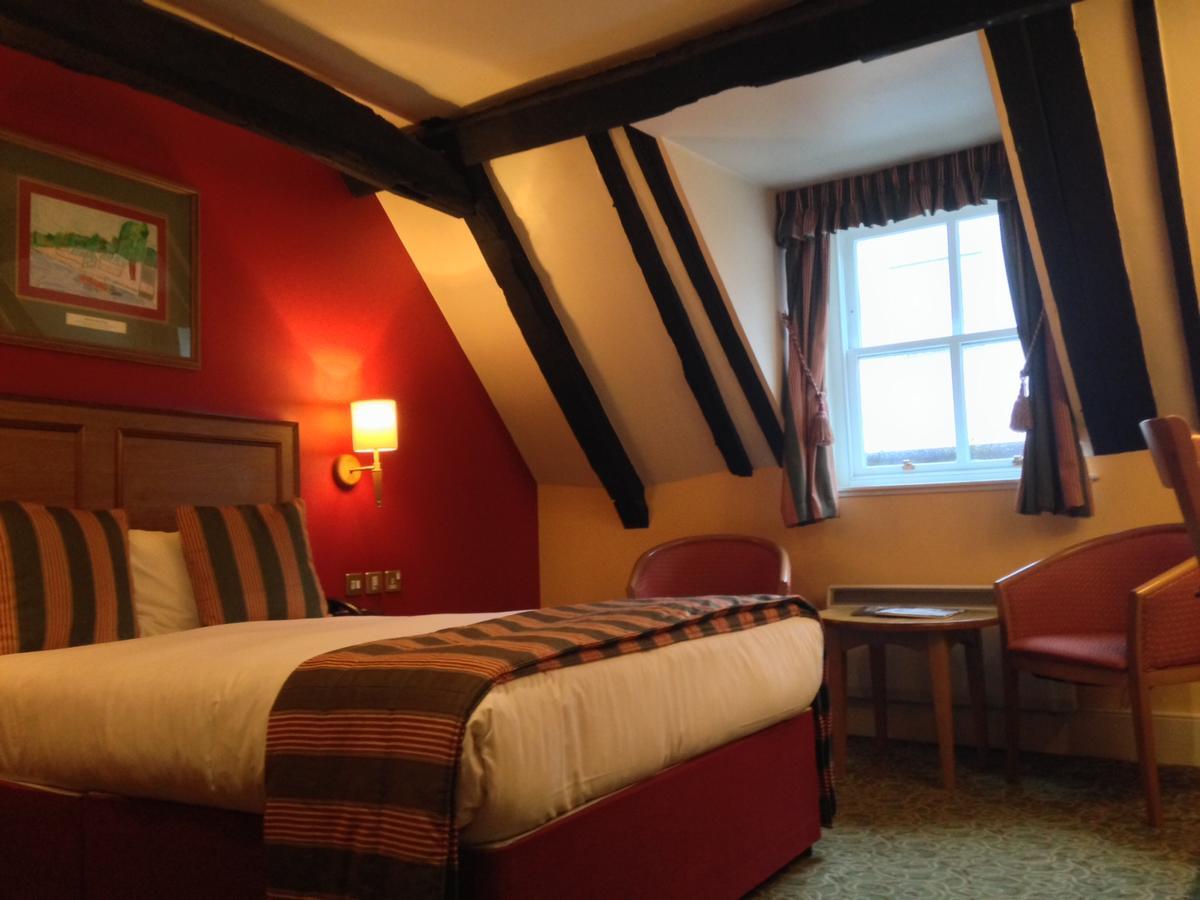 The Catherine Wheel Wetherspoon Hotel Henley-on-Thames Eksteriør billede