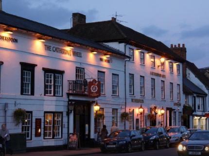 The Catherine Wheel Wetherspoon Hotel Henley-on-Thames Eksteriør billede